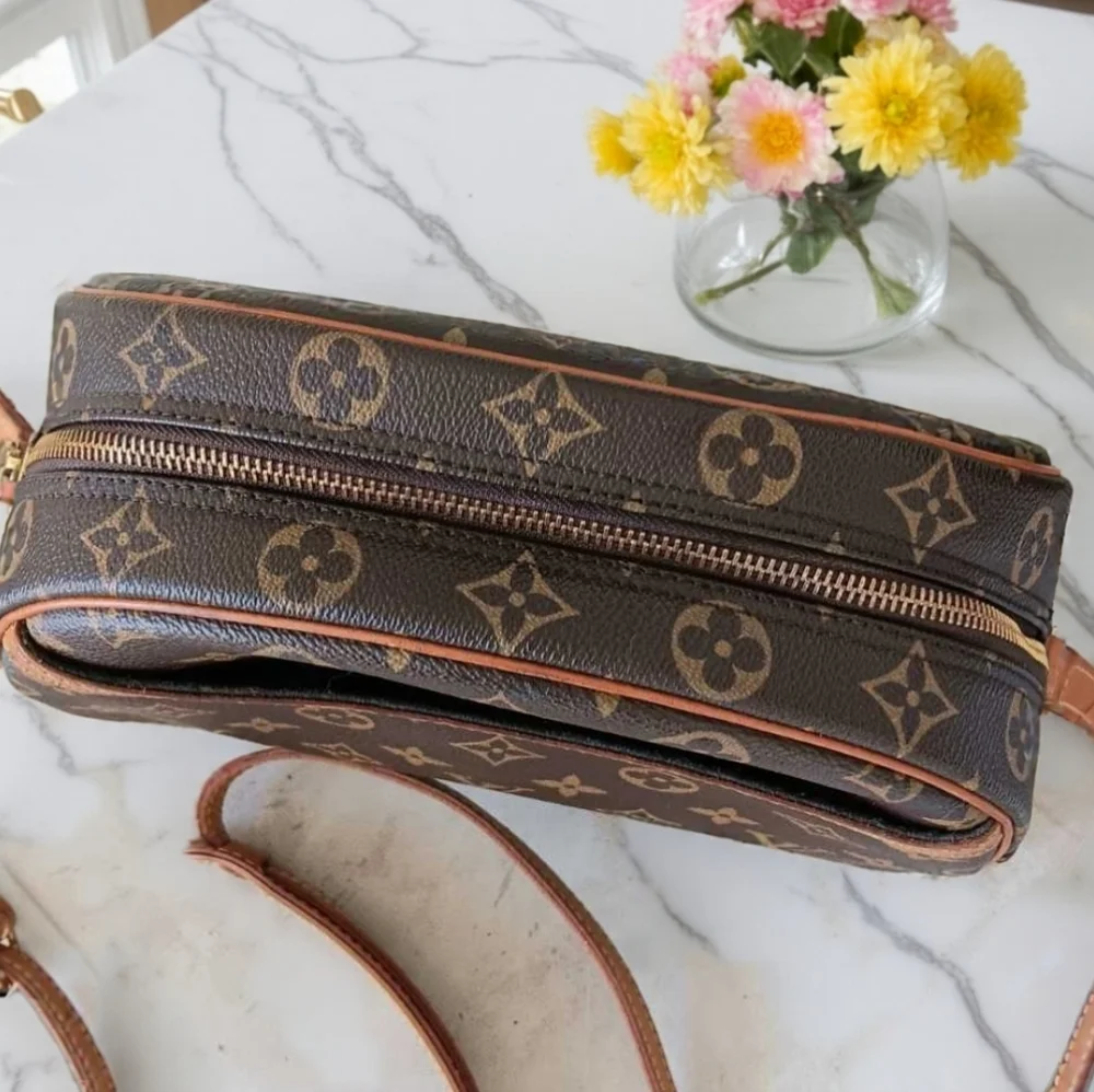 ​👑 LOUIS VUITTON Blois Crossbody Bag Monogram | Pristine Condition - Picture 9 of 16